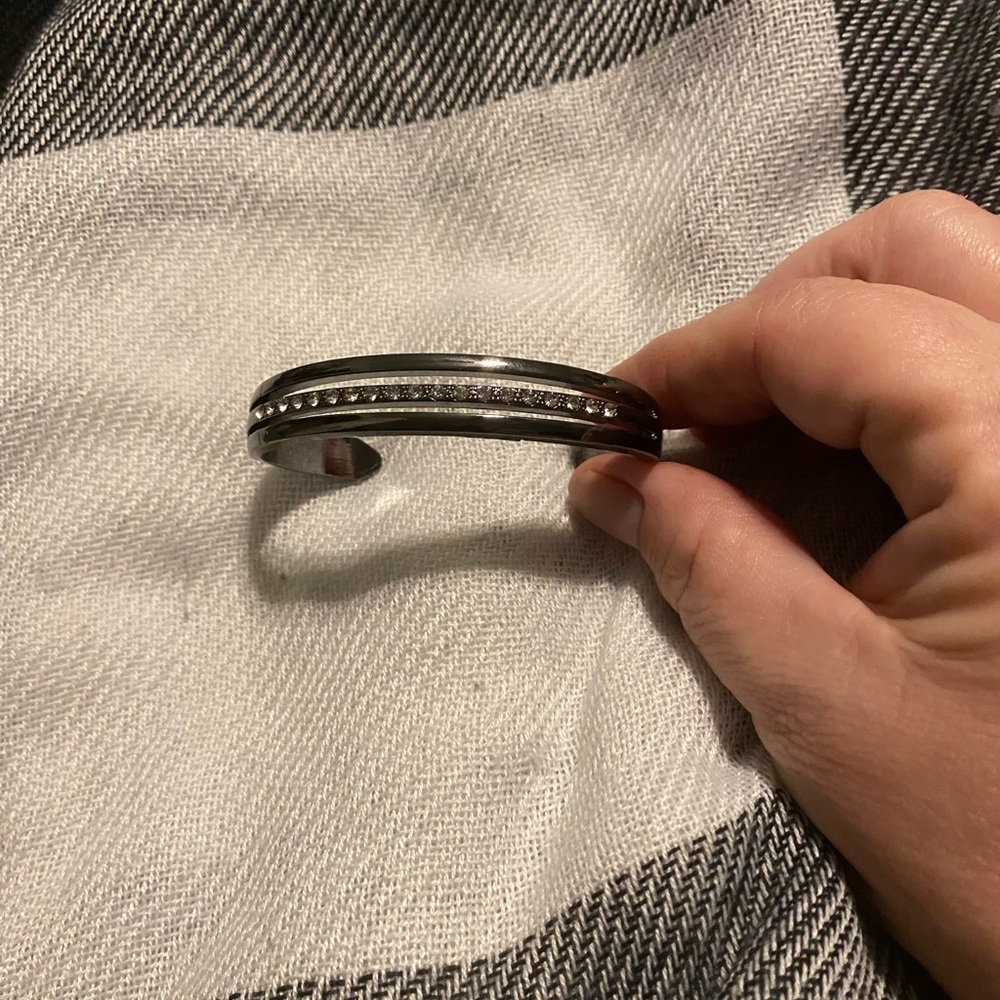 Paparazzi Elegant Black and Silver Bracelet
